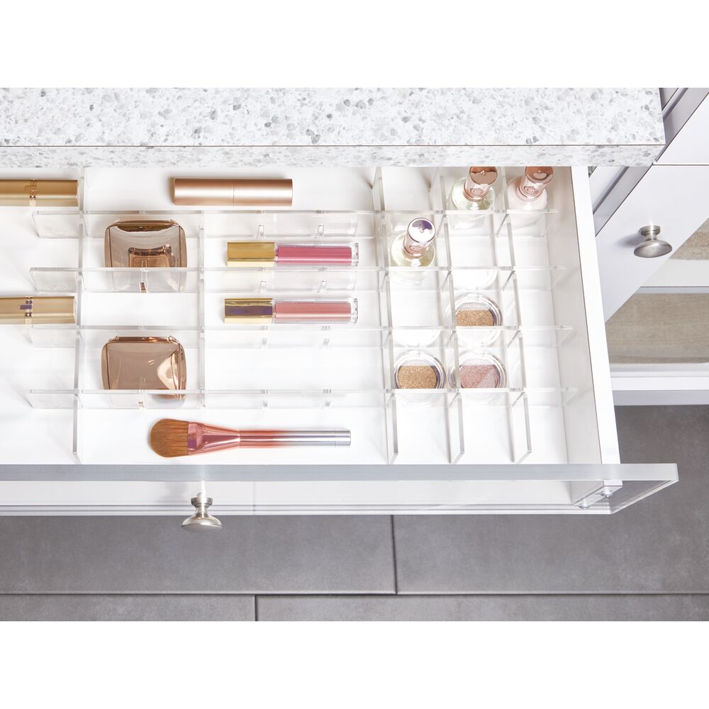 https://idesignlivesimply.com/cdn/shop/products/idesign-clarity-customizable-in-drawer-organizer-in-clear-42910-cosmetic-organizer-715796.jpg?v=1695831527