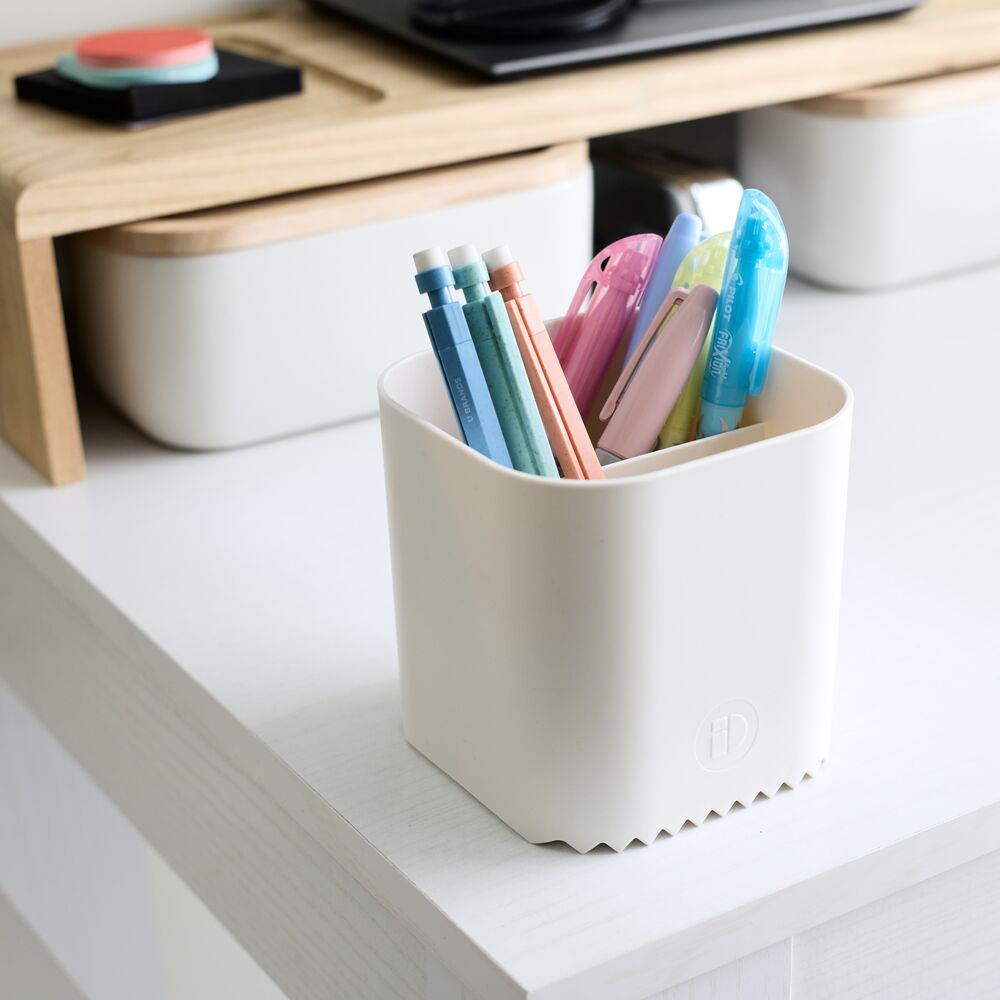 Idesign 5pk Recycled Plastic Desk Organization Bins With Wood Lids