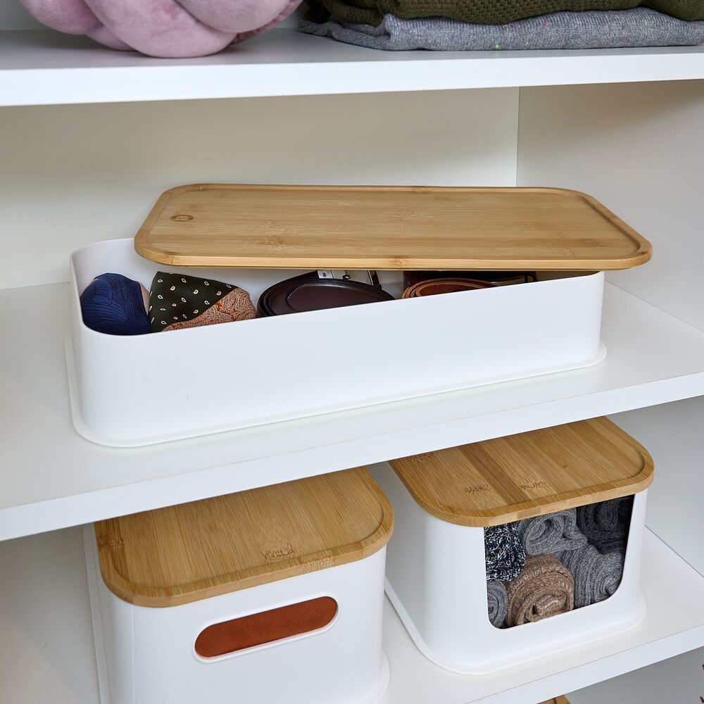 https://idesignlivesimply.com/cdn/shop/products/idesign-recycled-plastic-open-front-storage-bins-with-handle-and-bamboo-lid-coconut-95567n-storage-bins-344053.jpg?v=1695831728