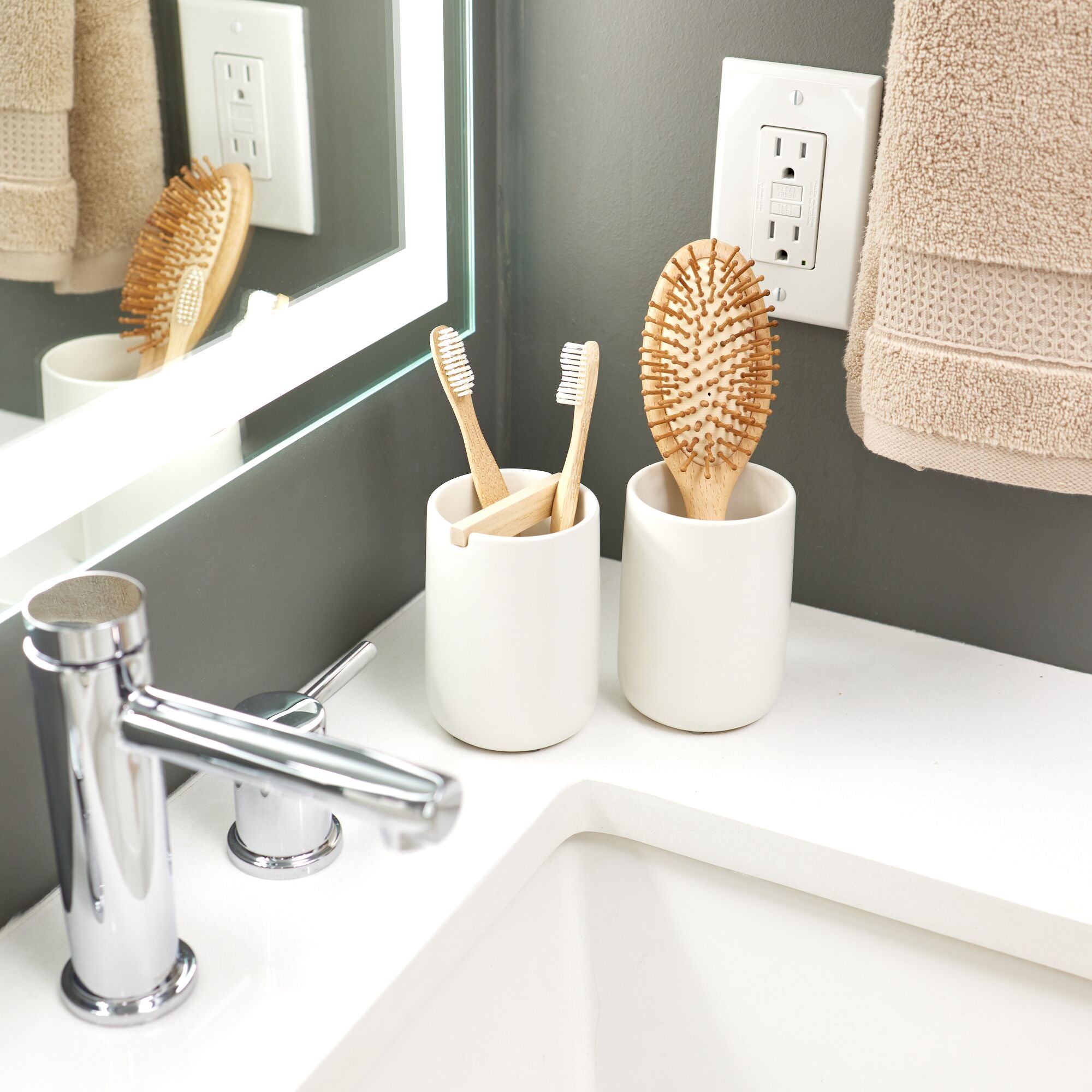 Solid Wood Handcrafted Toothbrush Holder, Bathroom, Sink 
